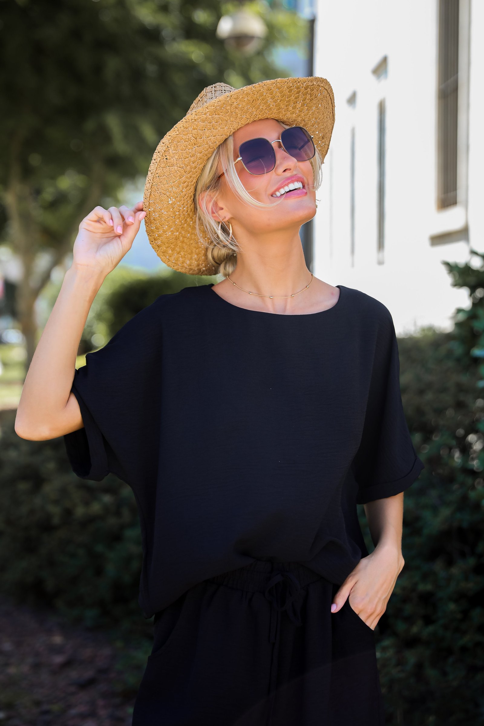 Unforgettable Beauty Black Blouse - DU DEAL LT24