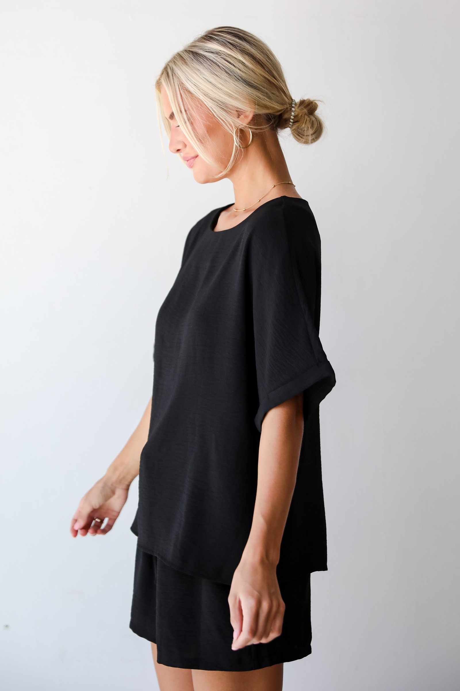 Unforgettable Beauty Black Blouse - DU DEAL LT24