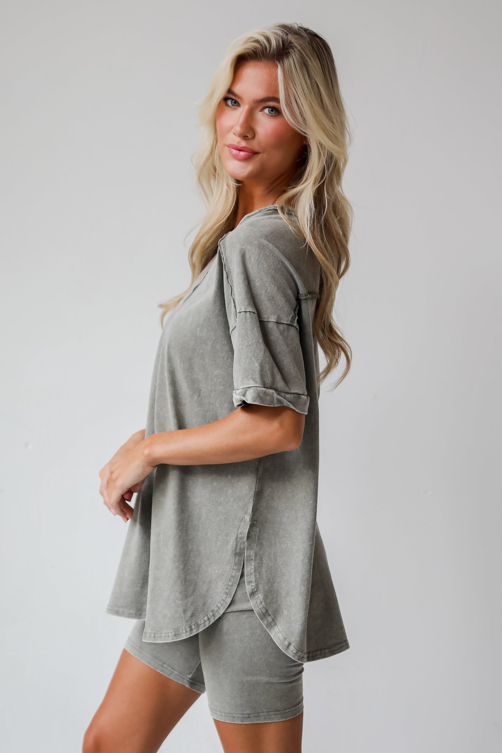 Comfy Mindset Oversized Tee - DU DEAL LT18